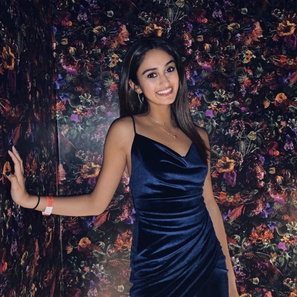 Meet your Posher, Ananya